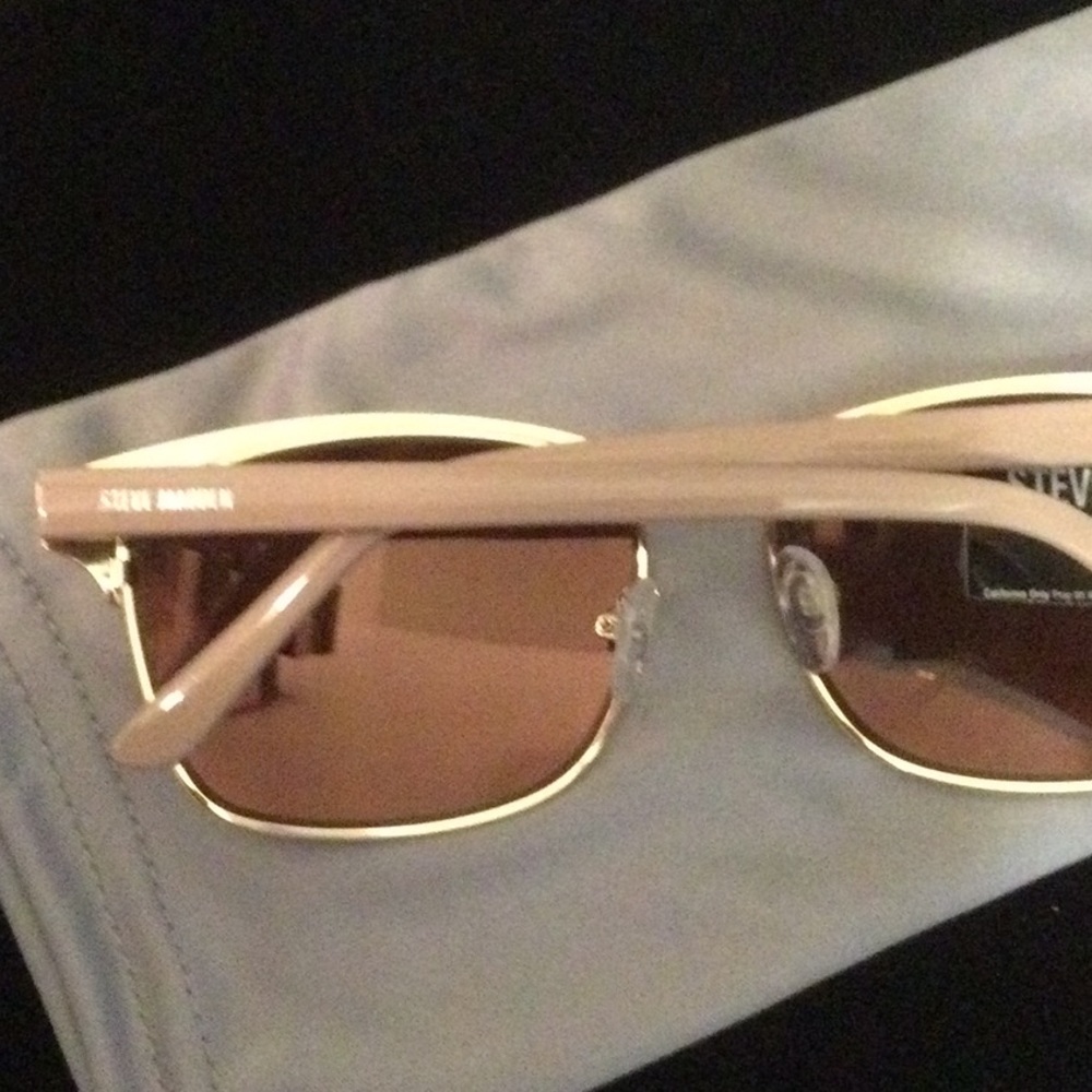 ❤️PRETTY SUNGLASSES❤️ - Picture 11 of 11